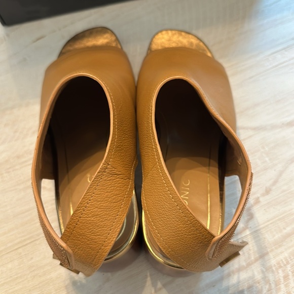 Vionic Tan Peep Toe Block Heel Sandals size 9W - Picture 6 of 9